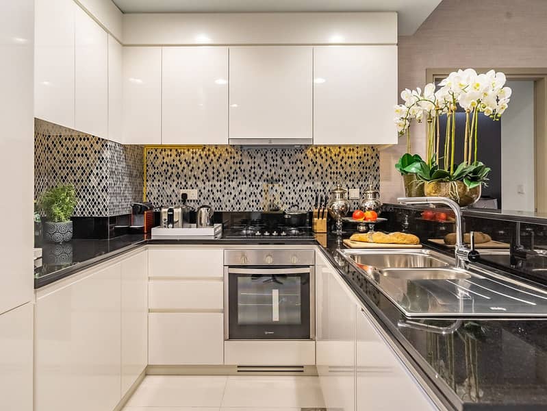 Premium Lifestyle Near Downtown | Stylish Apartments with Iconic City Views | Resort Style Amenities - Image 8