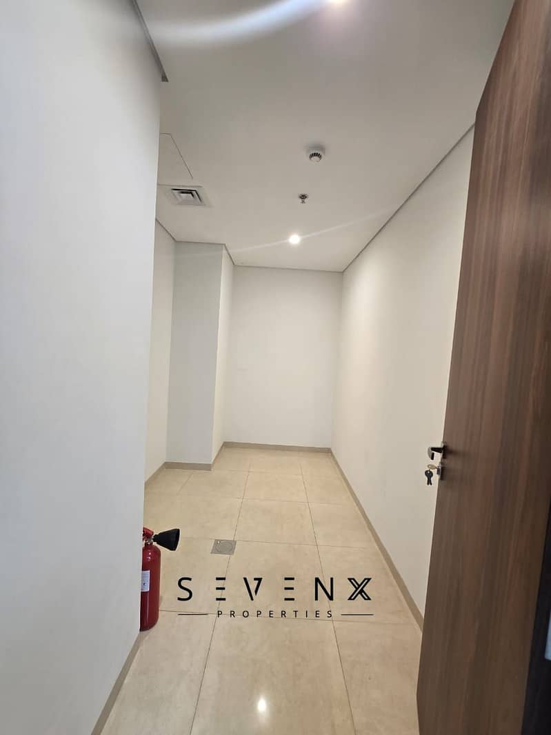 Large 2BR + Maid | Balcony | Ready to Move - Image 7