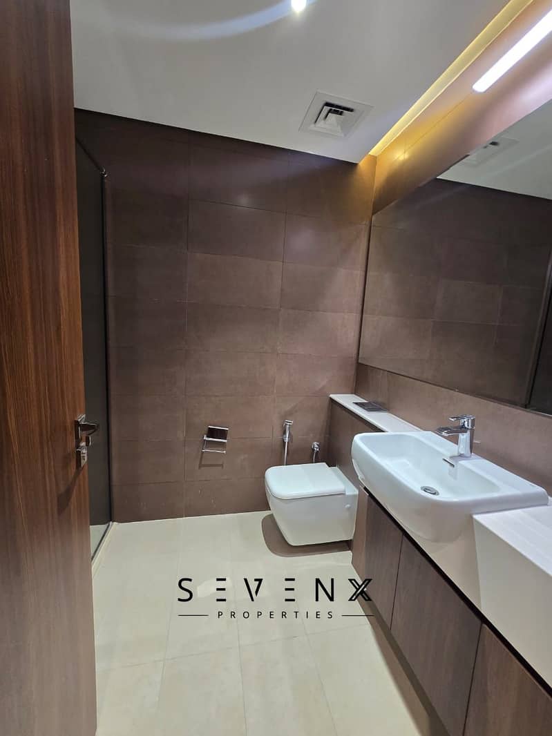 Large 2BR + Maid | Balcony | Ready to Move - Image 10