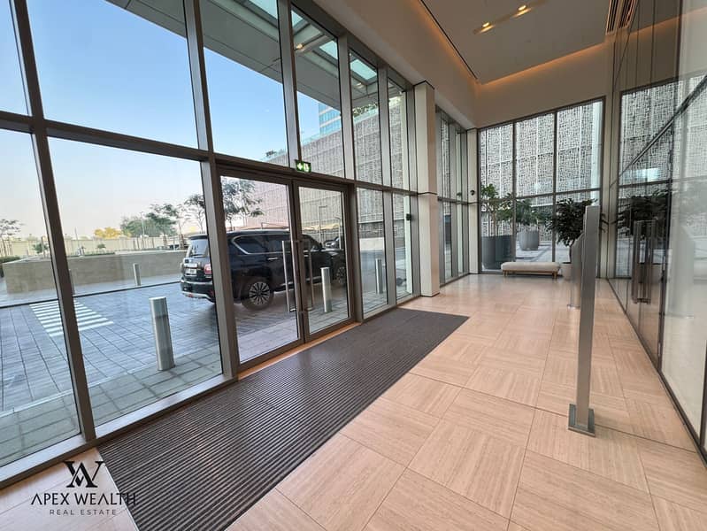 Zabeel view I Unfurnished | Mid floor - Image 15