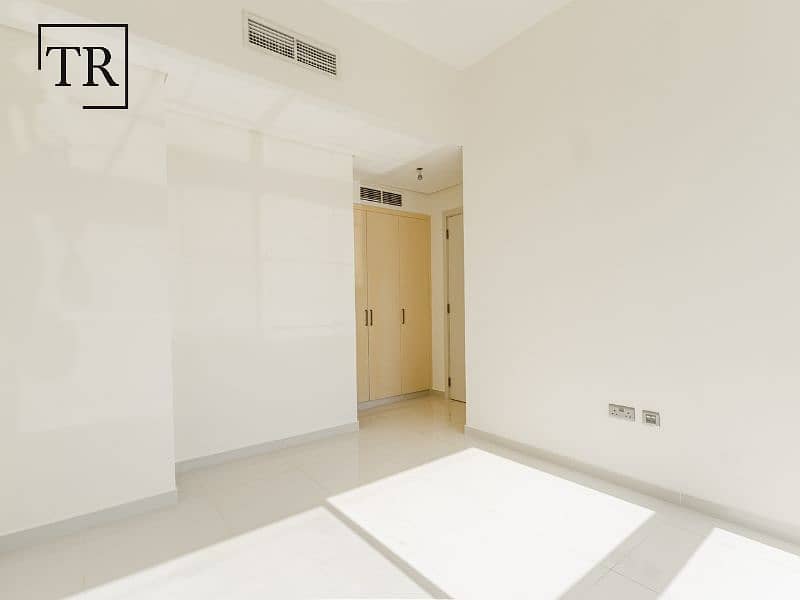 Nature-Inspired | Top Notch Amenities | Single Row - Image 17