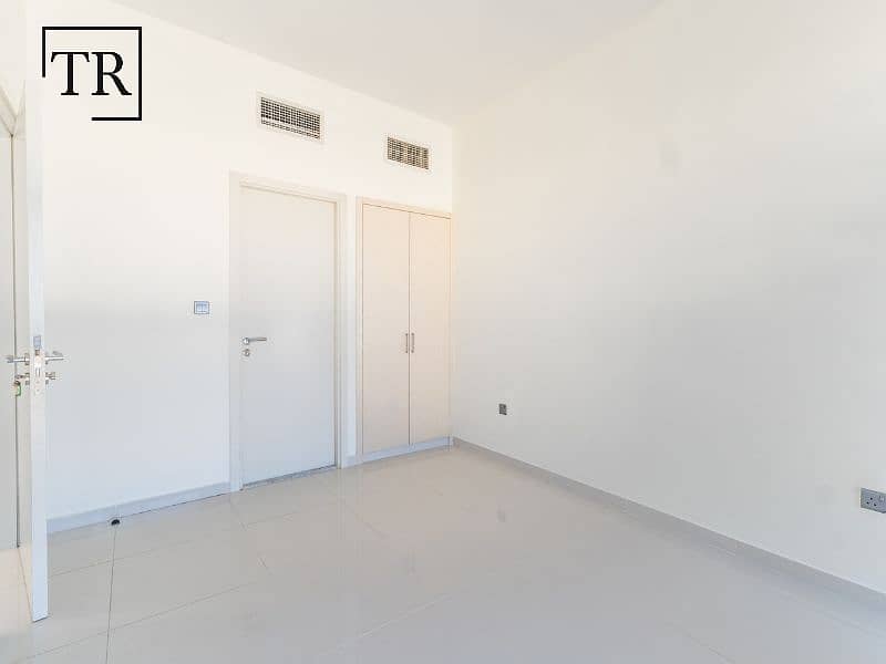 Nature-Inspired | Top Notch Amenities | Single Row - Image 19