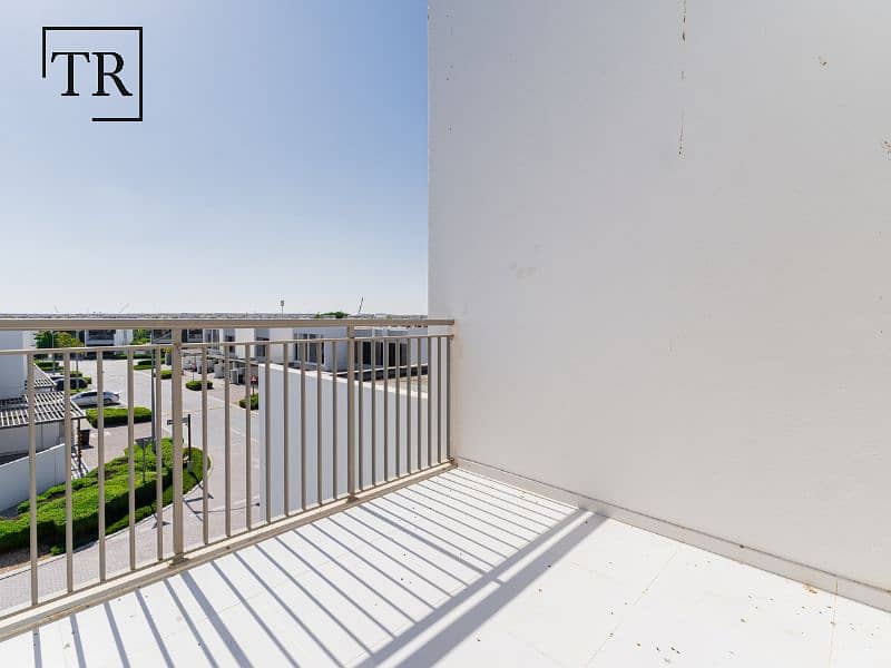 Nature-Inspired | Top Notch Amenities | Single Row - Image 28