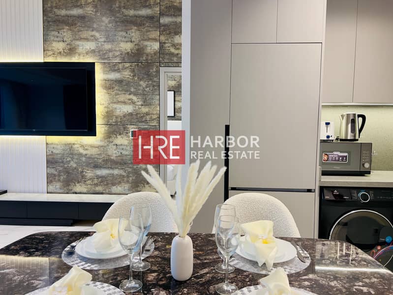 Spacious Layout | Prime Location | Elegant - Image 11