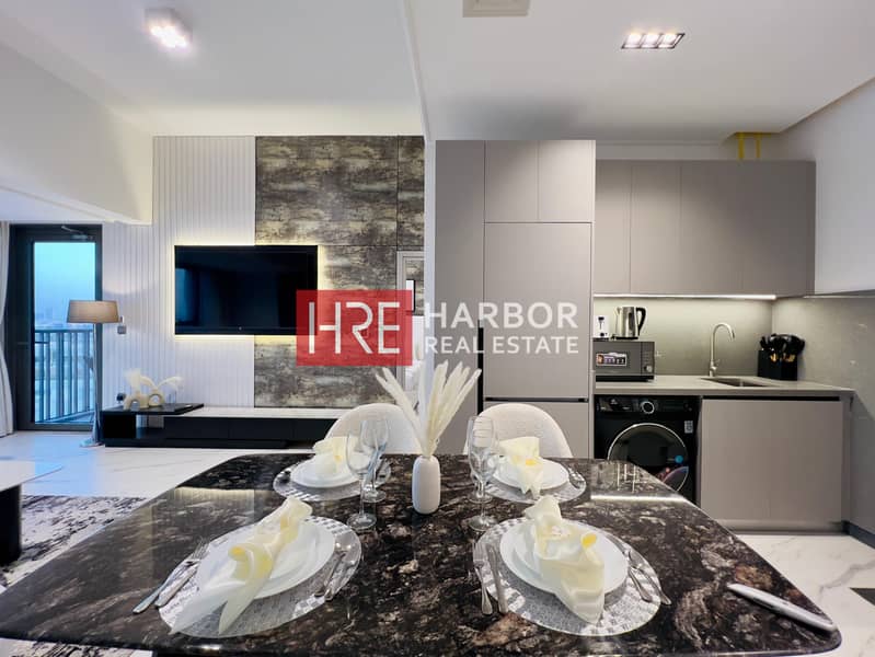 Spacious Layout | Prime Location | Elegant - Image 12