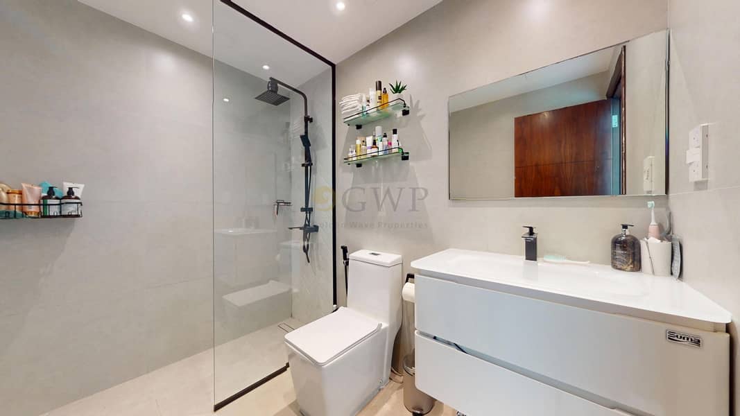 Private Courtyard | Unique Layout | Podium Level - Image 15