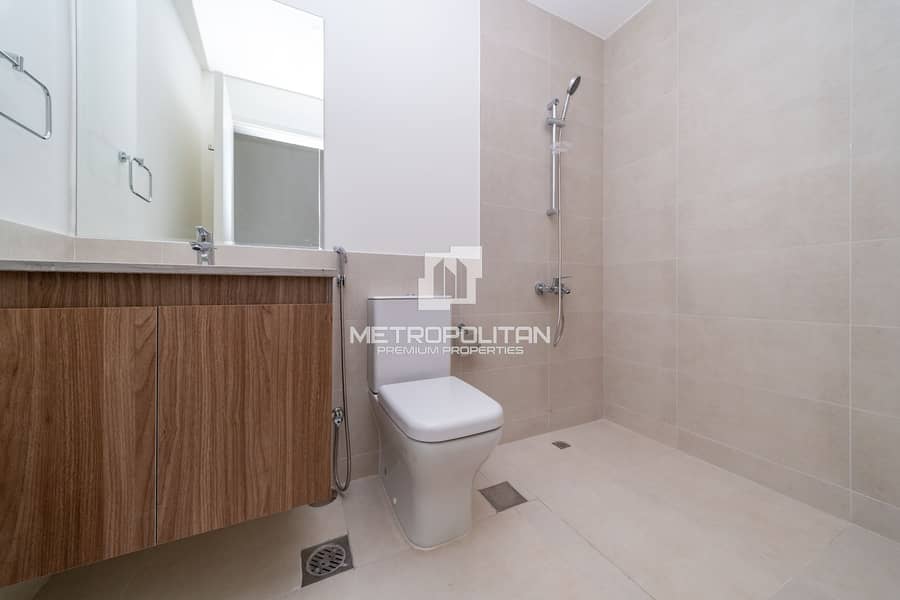 Spacious Layout | Vacant | Prime Location - Image 29