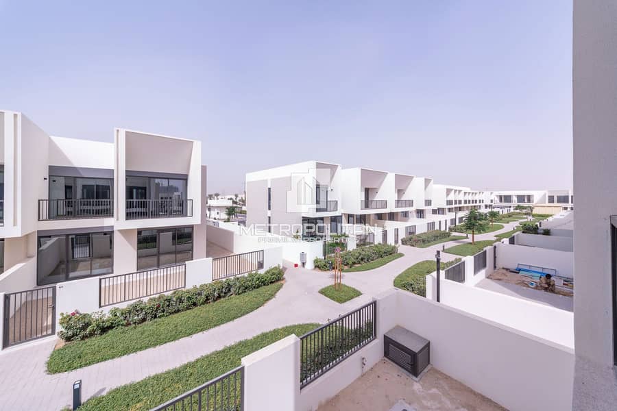 Spacious Layout | Vacant | Prime Location - Image 32