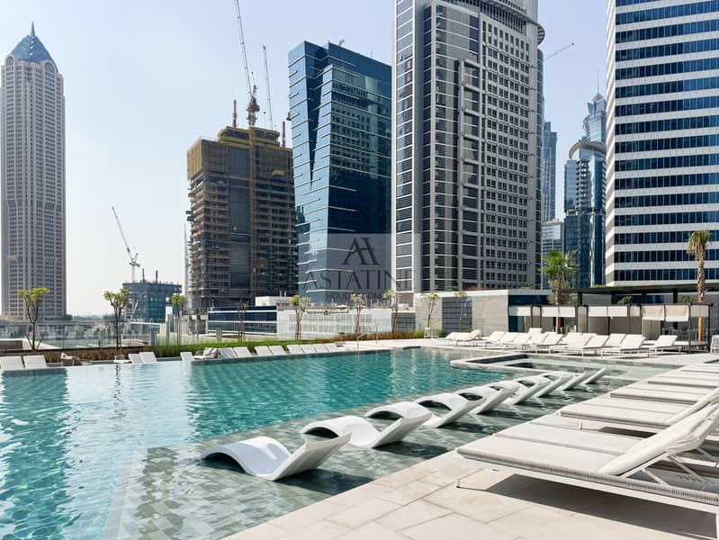 Modern Peninsula One Studio-Burj & Canal Views - Image 16