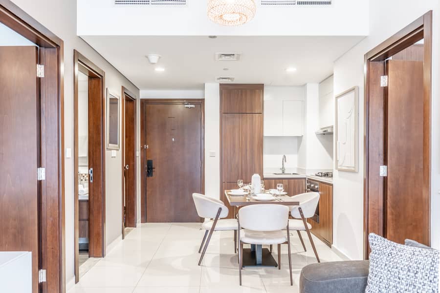 Iconic Burj Khalifa Skyline | Premium 2BR | Prime Location - Image 6