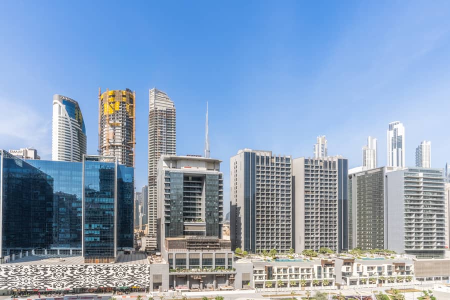 Iconic Burj Khalifa Skyline | Premium 2BR | Prime Location - Image 11