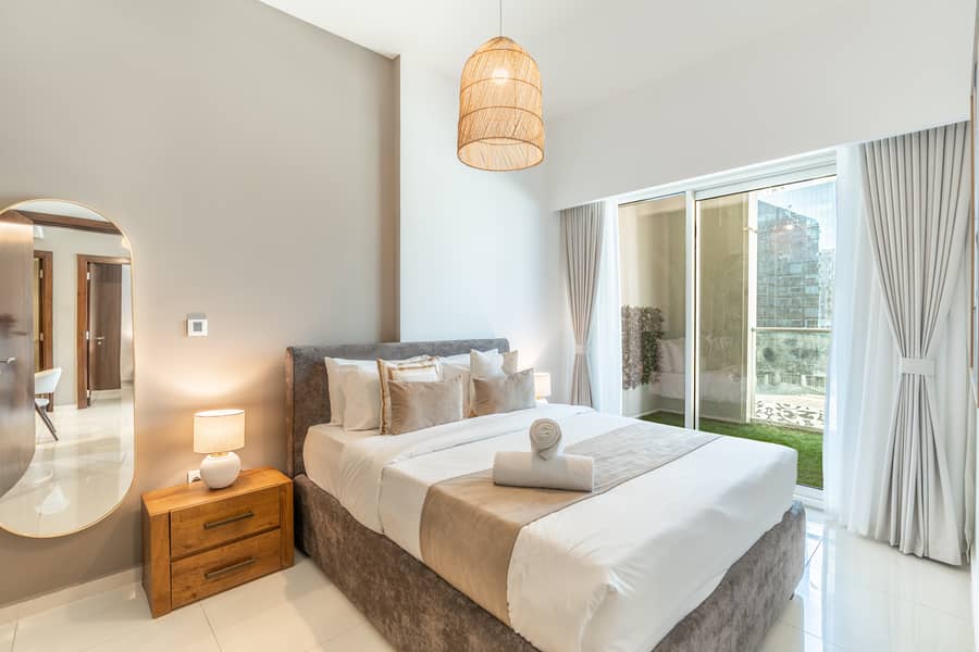 Iconic Burj Khalifa Skyline | Premium 2BR | Prime Location - Image 18