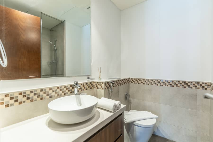 Iconic Burj Khalifa Skyline | Premium 2BR | Prime Location - Image 22