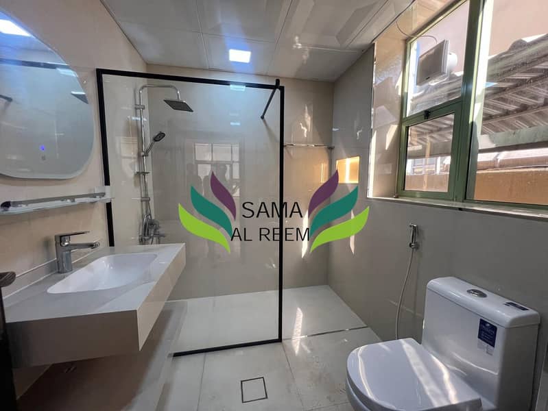 Independent 5 Bed +Maid Villa In Umm Suqeim 1 - Image 12