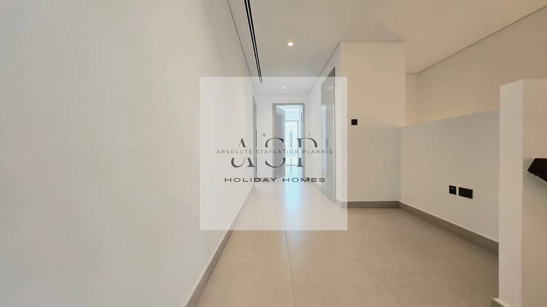 Spacious New 4 Bedroom Villa | Prime Location | Near Community Facilities - Image 9