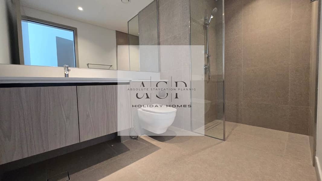 Spacious New 4 Bedroom Villa | Prime Location | Near Community Facilities - Image 14