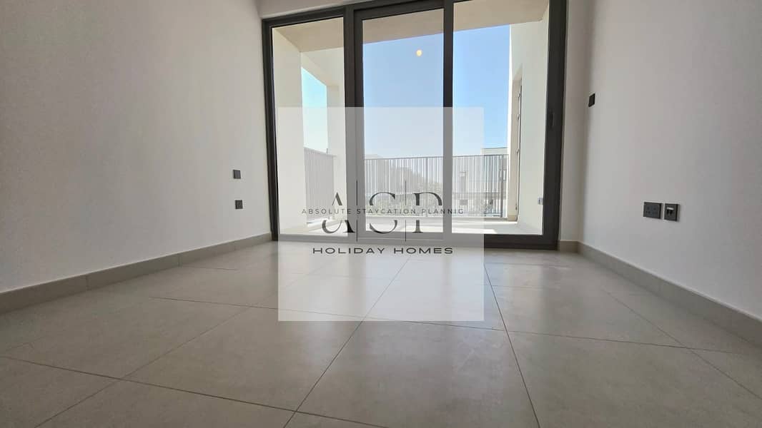 Spacious New 4 Bedroom Villa | Prime Location | Near Community Facilities - Image 16