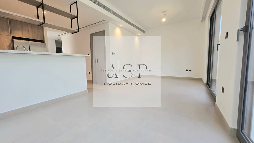 Spacious New 4 Bedroom Villa | Prime Location | Near Community Facilities - Image 24