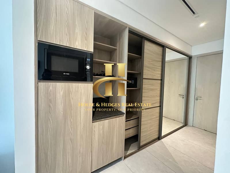 Fully Furnished | Ready To Move | Spacious