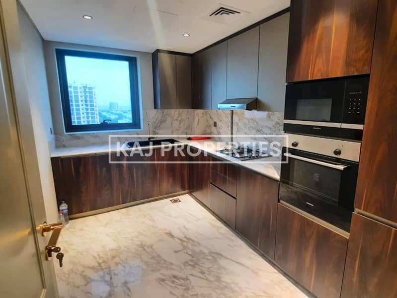 2 PLUS MAID ROOM | VASTU| NEXT TO METRO - Image 32