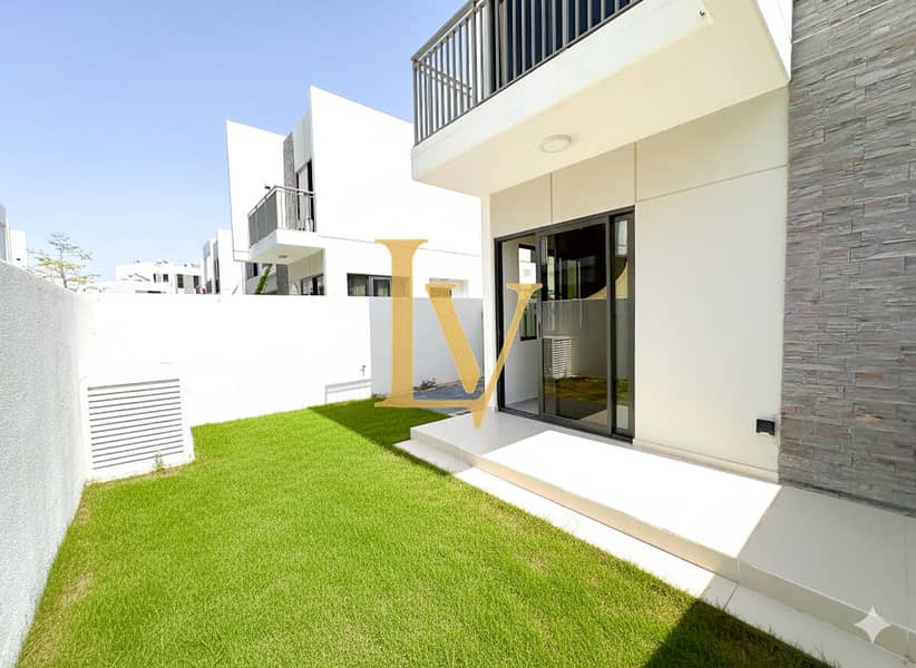 3 BR + Maid | Corner Unit | Vacant Soon | Near Gate