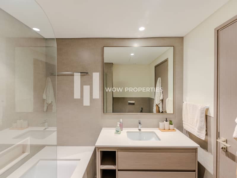 Full Burj Khalifa View | Prime Location | Vacant - Image 24