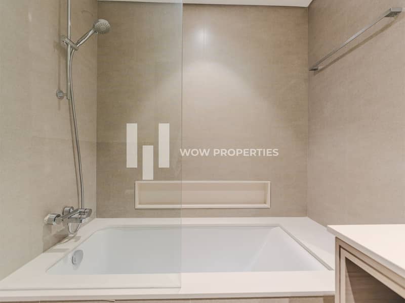 Full Burj Khalifa View | Prime Location | Vacant - Image 26