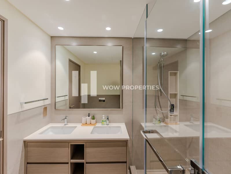 Full Burj Khalifa View | Prime Location | Vacant - Image 32