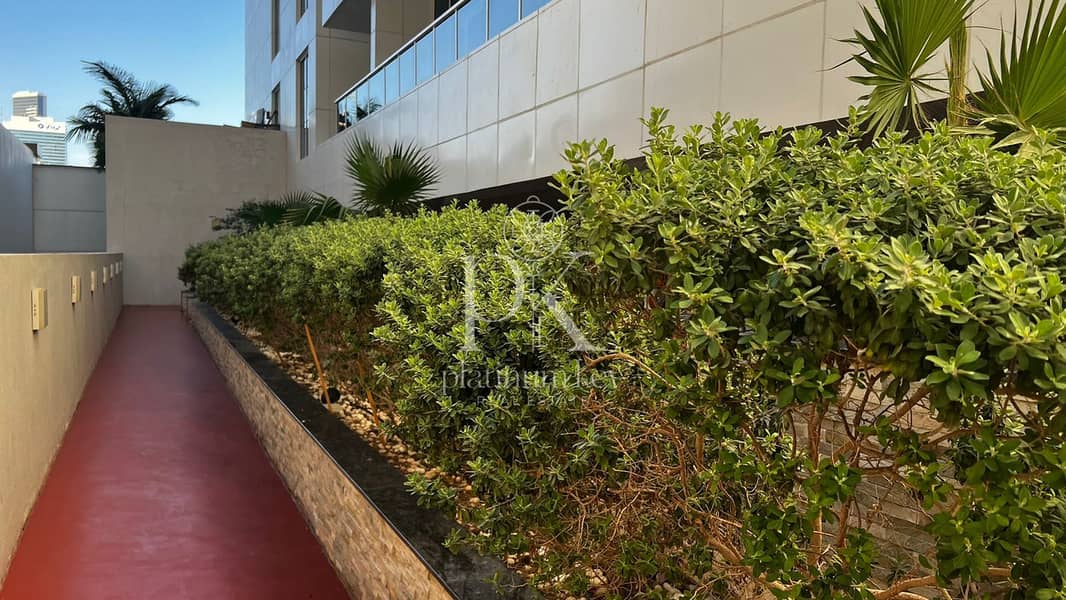 Stunning 2-Bedroom Apartment for Sale | Marina Arcade Tower - Image 17