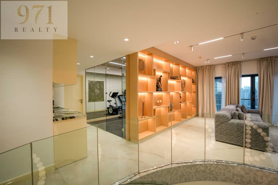 Magnificently Furnished | 5-BR Penthouse | Marina Skyline Views - Image 10