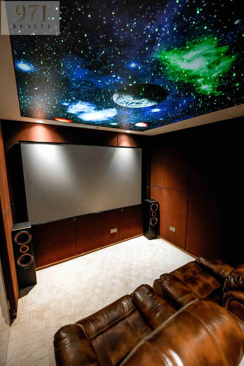 Magnificently Furnished | 5-BR Penthouse | Marina Skyline Views - Image 14