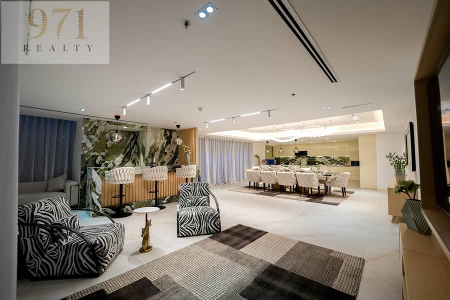 Magnificently Furnished | 5-BR Penthouse | Marina Skyline Views - Image 28