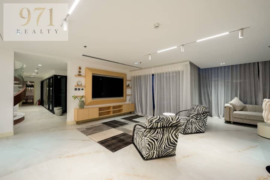 Magnificently Furnished | 5-BR Penthouse | Marina Skyline Views - Image 57