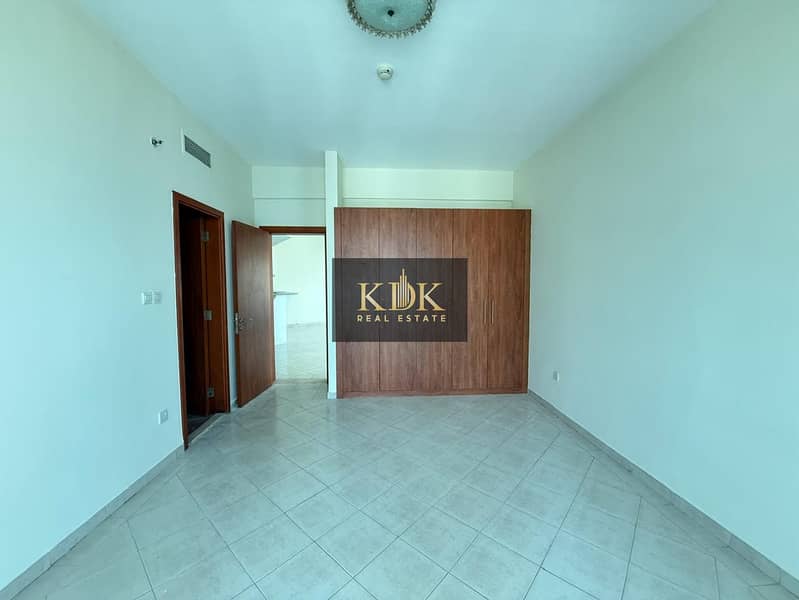 Community View | Prime Location | Spacious Unit - Image 7