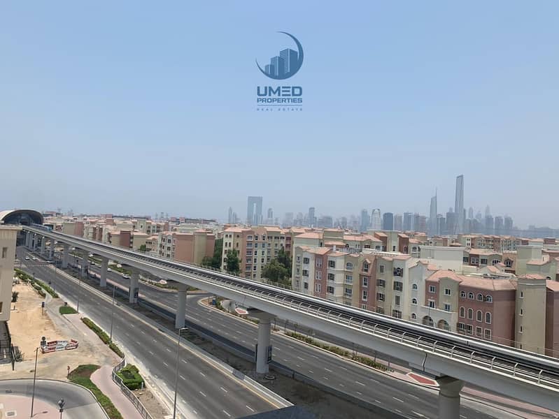 Duplex Apartment | Best Investment Deal | Dubai Skyline View | Closed Kitchen - Image 6
