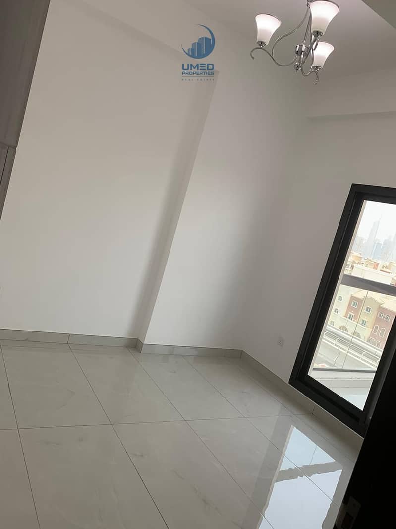 Duplex Apartment | Best Investment Deal | Dubai Skyline View | Closed Kitchen - Image 8