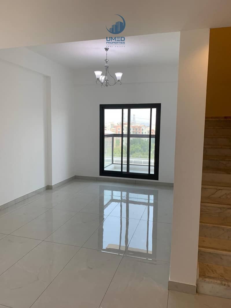 Duplex Apartment | Best Investment Deal | Dubai Skyline View | Closed Kitchen - Image 13