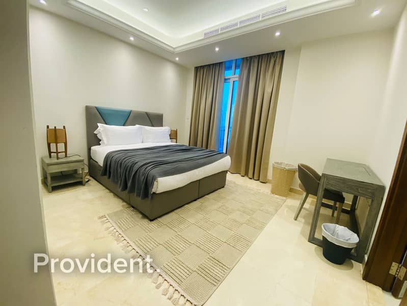 Canal view,Large Layout,Padel court