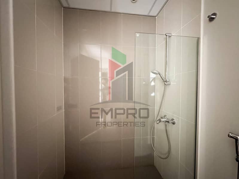 3 Bed+Maid | Spacious Lay Out | Vacant - Image 7