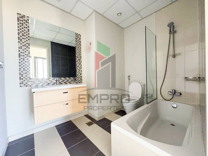 3 Bed+Maid | Spacious Lay Out | Vacant - Image 15