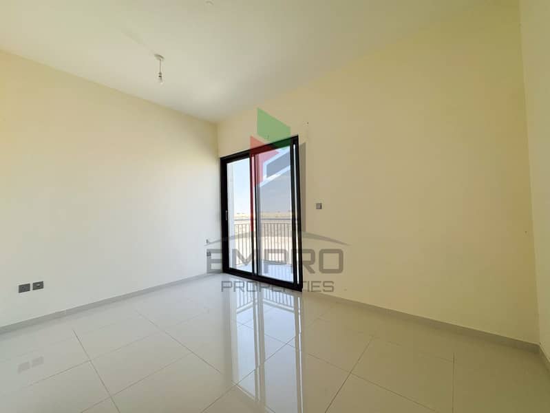 3 Bed+Maid | Spacious Lay Out | Vacant - Image 21
