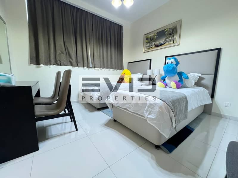 Fully Furnished | High Floor | Stunning View - Image 7