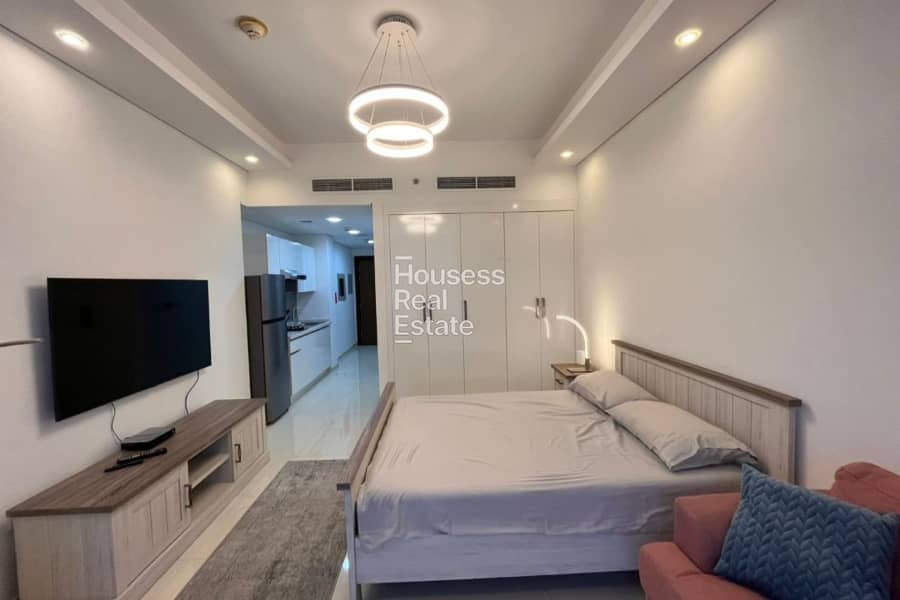 Contemporary Studio | Downtown Access | Furnished