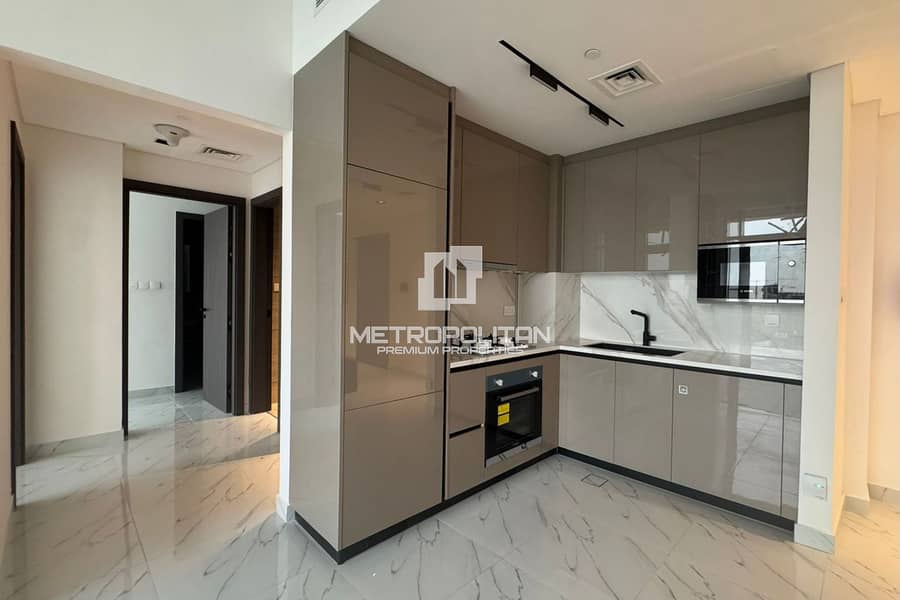 Spacious | Fully Furnished | Great Amenities