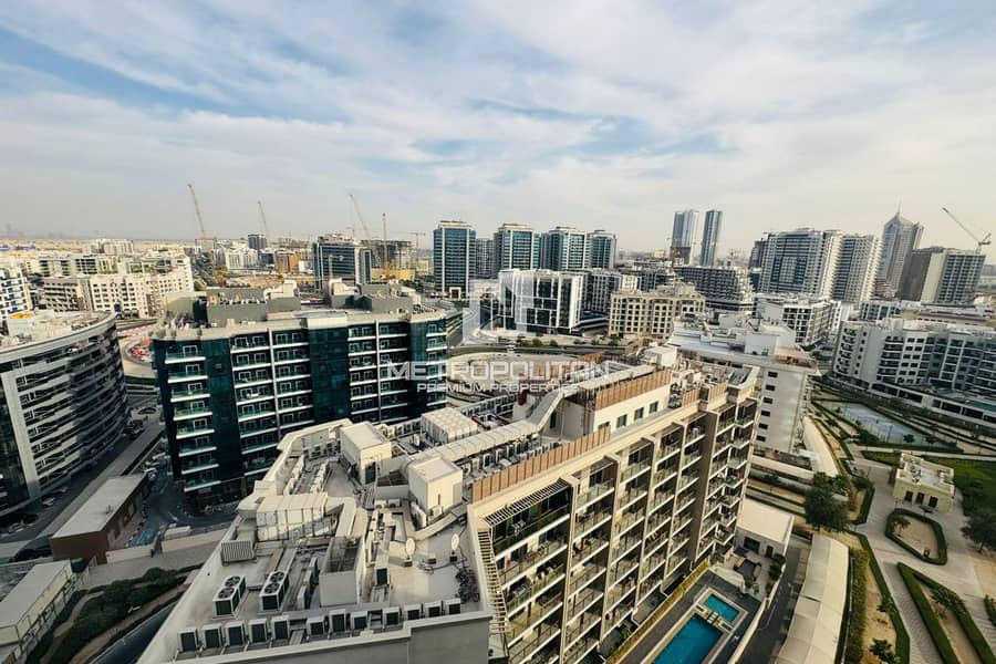 Spacious | Fully Furnished | Great Amenities - Image 10