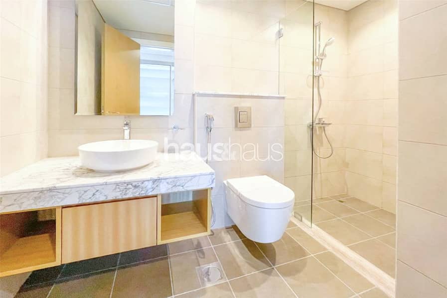 Sea View | High Floor | Balcony