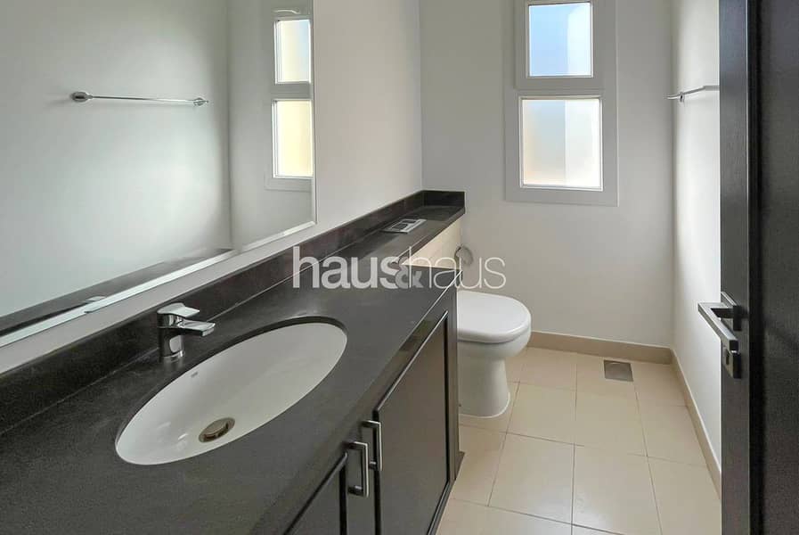 Large Garden | Corner Plot | Maids Room - Image 6