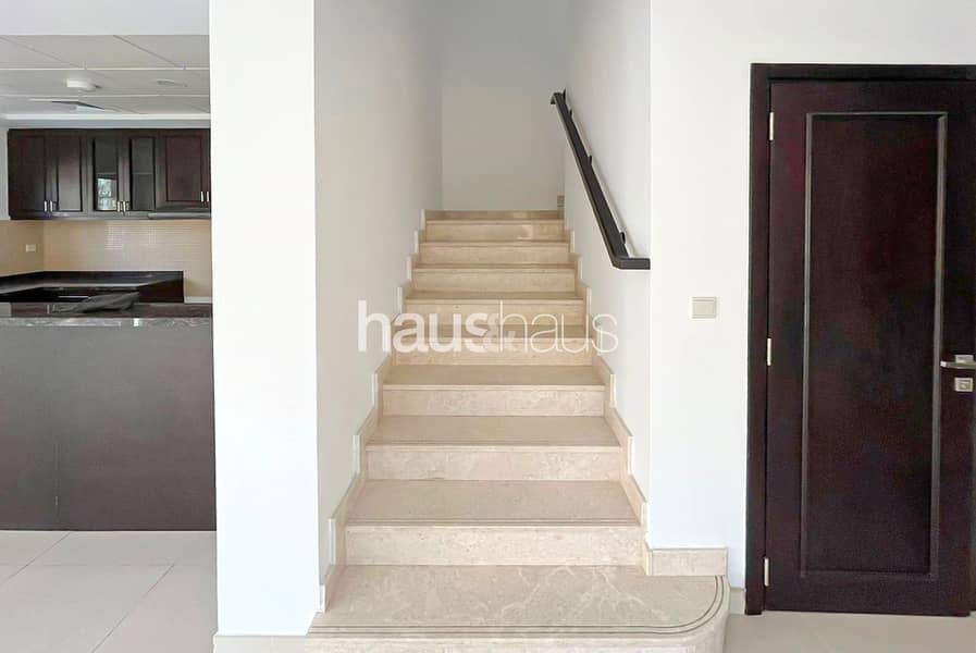 Large Garden | Corner Plot | Maids Room - Image 7