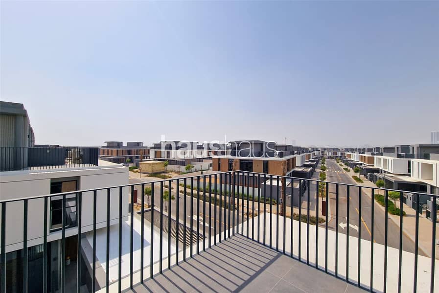 Available Now | Single Row | Landscaped - Image 6