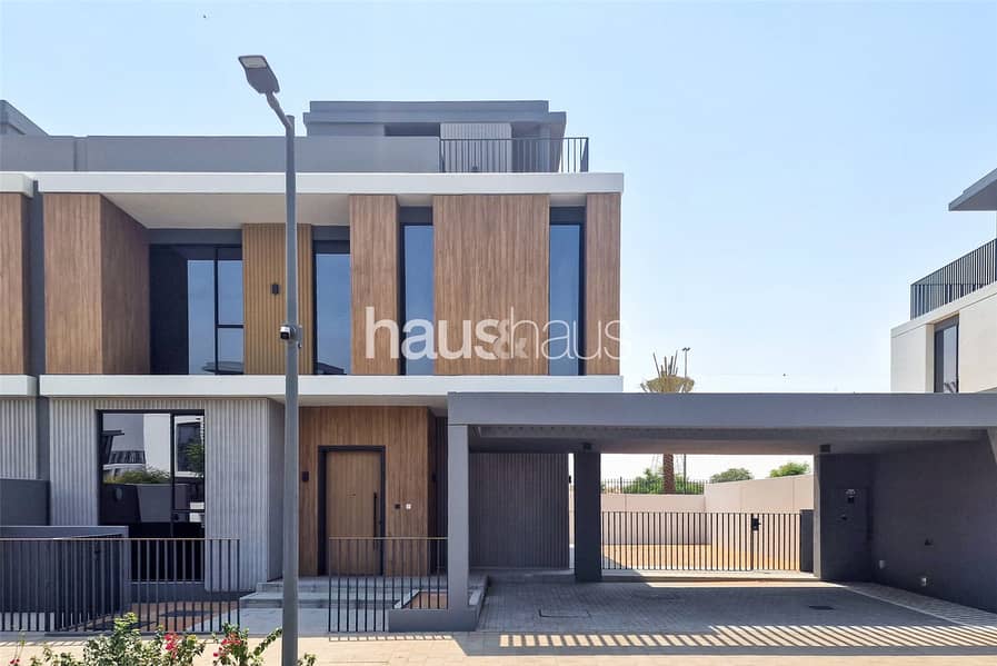 Available Now | Single Row | Landscaped - Image 12